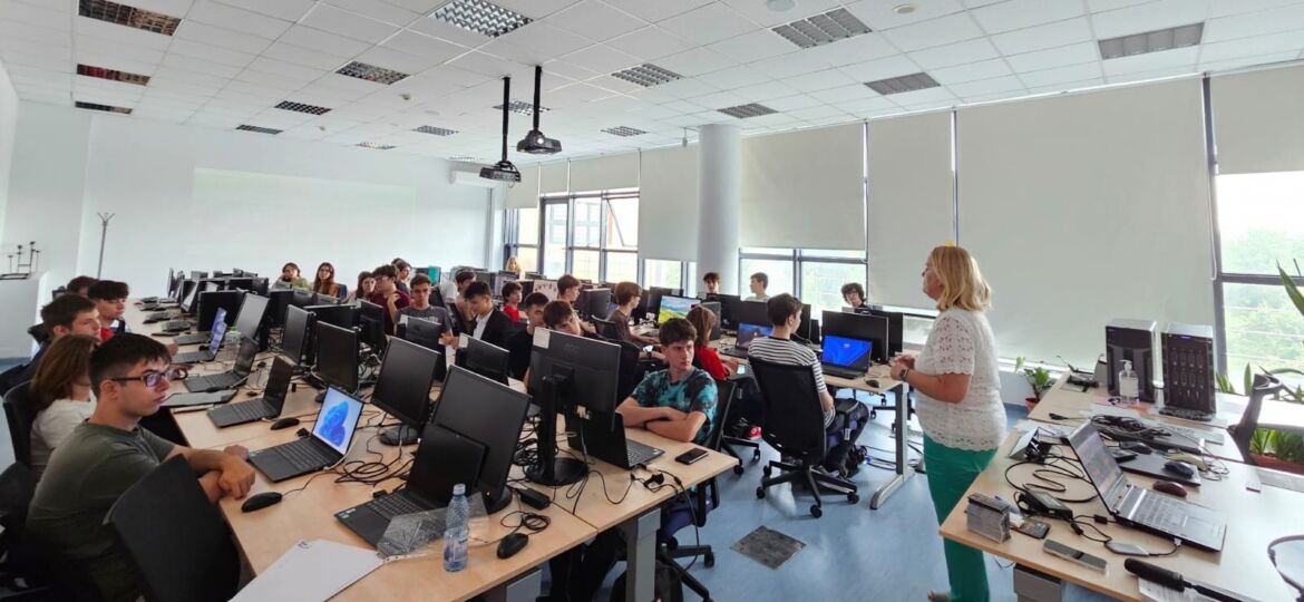 448222724_122129548778268841_282511615590726175_n-1